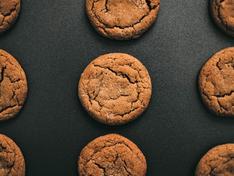 Biscotti al caramello salato ricetta