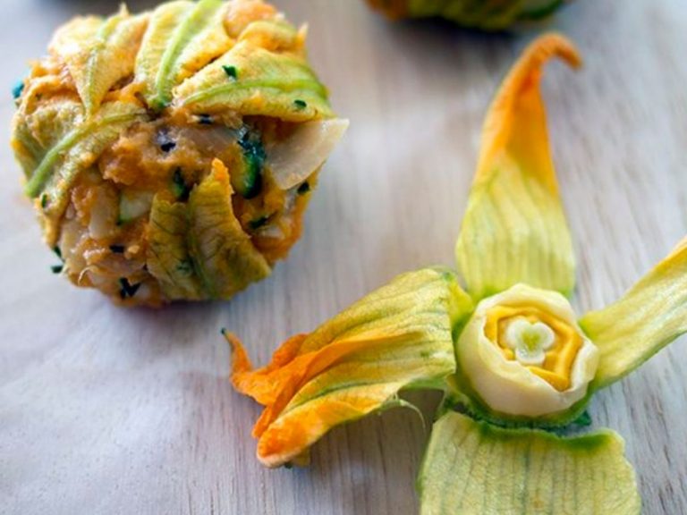 Polpette di fiori di zucca al forno