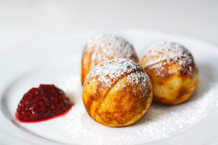 frittelle al cocco cuore di lampone