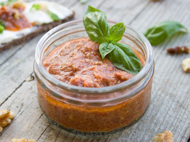 pesto alla trapanese ricetta